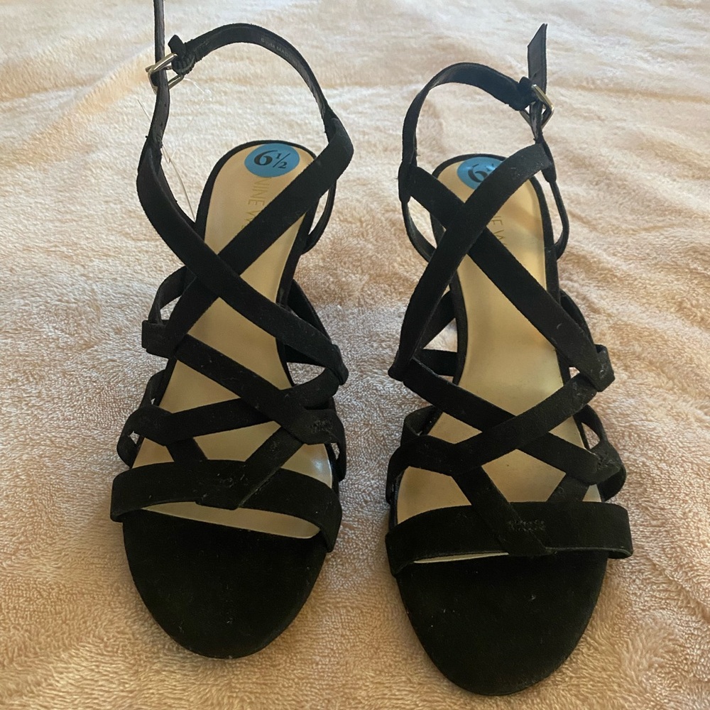NWT Nine West Black Strappy Women's Heels